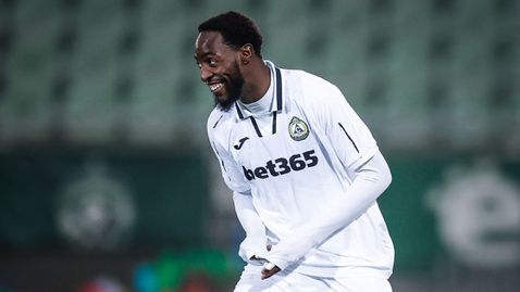 Само от ЦСКА питали за Соле, "червените" близо до подписа на звездата на Славия