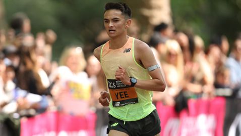 Олимпийският шампион в триатлона Алекс Ий записа второто най-добро време в историята на британския маратон