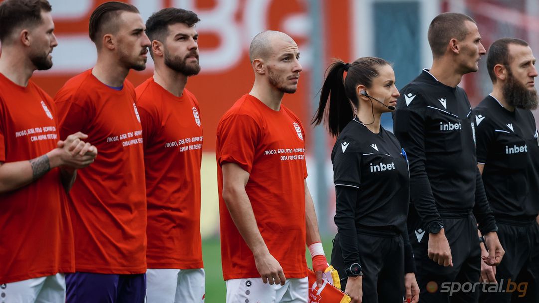 ЦСКА 1948 подкрепи Боби Михайлов, Любо Пенев и Петър Хубчев