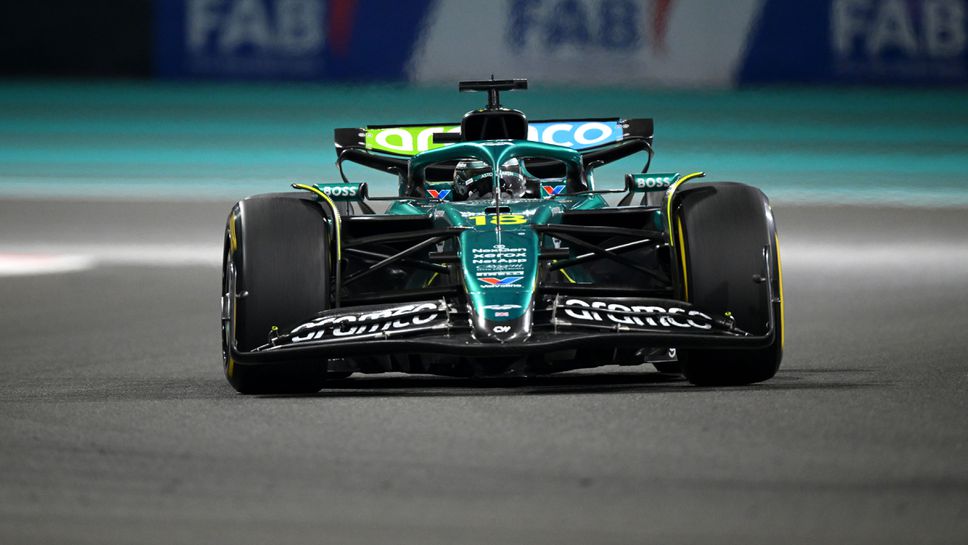 Канадският пилот Ланс Строл стана авторът на последното изпреварване постигнато