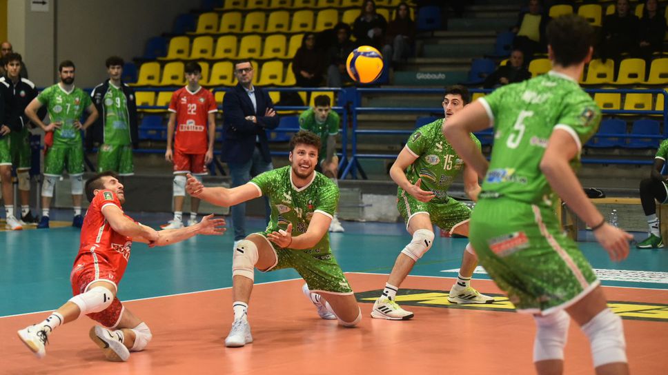 Националите Руси Желев и Денис Карягин записаха 5 а загуба в италианската Серия А2