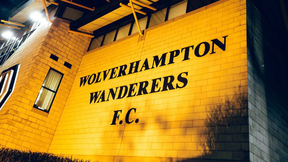 Съставите на Уулвърхамптън и Манчестър Юнайтед