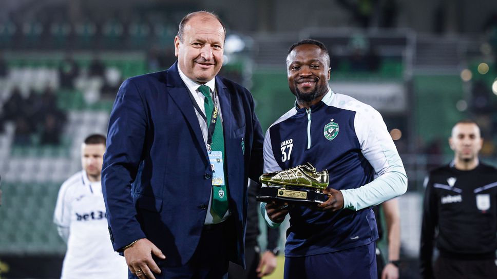 Текпетей получи награда за своя мач №200 за Лудогорец