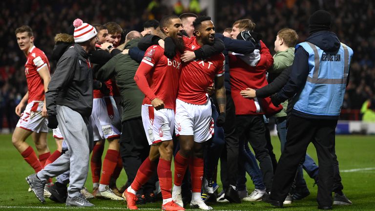  Нотингам подсети за себе си и изхвърли Арсенал 