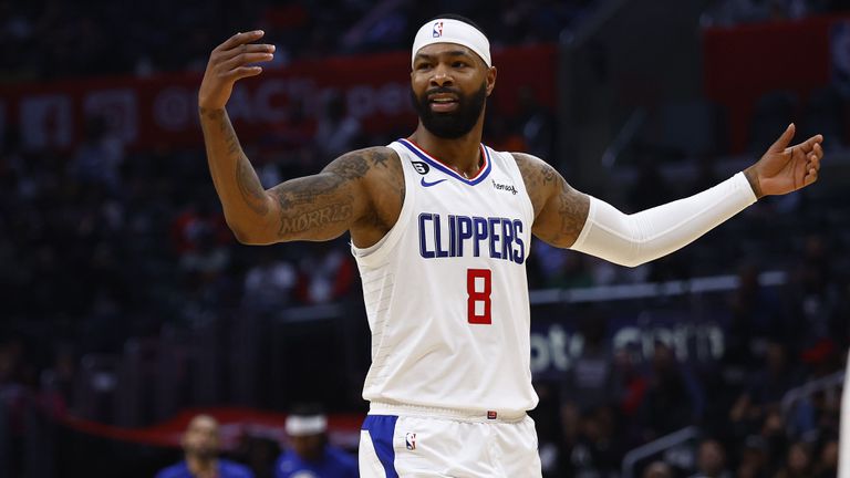 Крилото на Лос Анджелис Клипърс Маркъс Морис старши отнесе глоба от