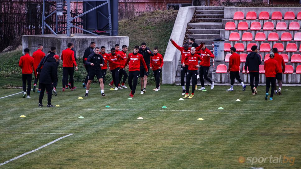 ЦСКА - София с открита тренировка преди лагера на тима в Турция
