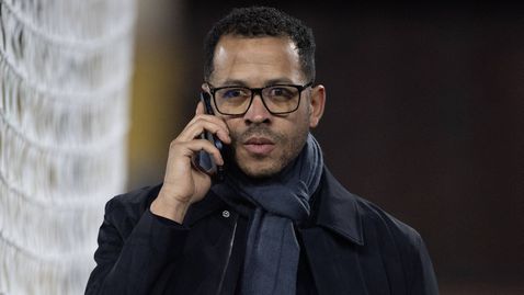  Челси в опит за първи триумф в Премиър лийг с Росиниър 