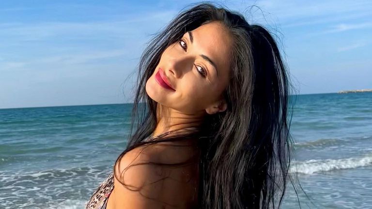  Бившата на Гришо събра погледите в скотски принт 