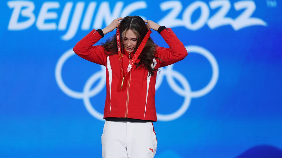 Олимпийската шампионка в дисциплините халфпайп и биг еър на ските