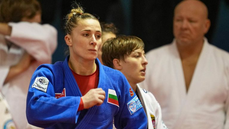 Ивелина Илиева допусна загуба в първия кръг на турнира Гранд