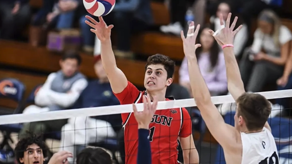 Силен Стилиян Делибосов при 2 победи на Нортридж