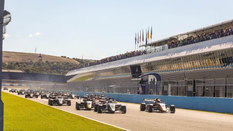 Никола Цолов не завърши третото състезание на „Херес“