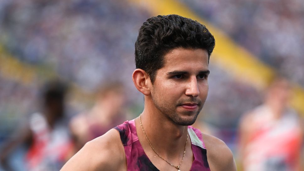 Американец постави нов световен рекорд в зала на 3000 метра