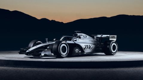  Кадилак копира осъществяването на БАР от 1999 година за дебюта си във Формула 1 