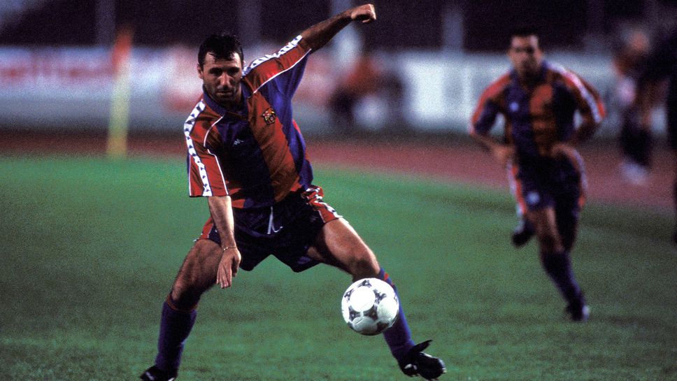 Наредиха Стоичков сред най-великите на Барса! Пуйол, Ривалдо, Ромарио, Марадона, Куман, Пеп, Ето'о и още куп легенди след "Ел Булгаро"