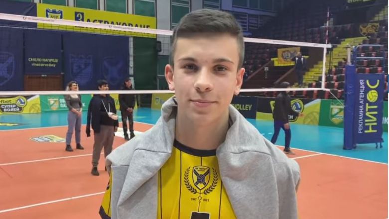 Слави Кофов след победния дебют с Хебър: Публиката ме посрещна страхотно