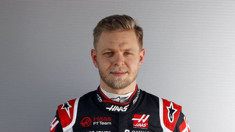 Кевин Магнусен се завръща във Формула 1