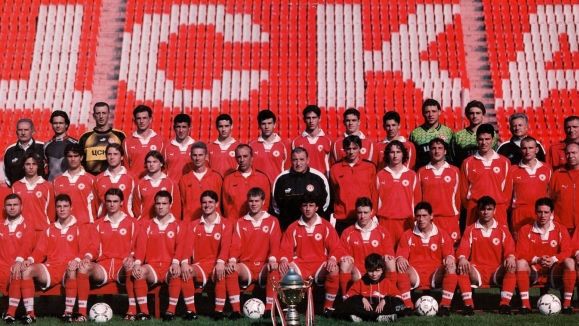 Бивш нападател на ЦСКА: Профуках 1,5 милион долара на комар