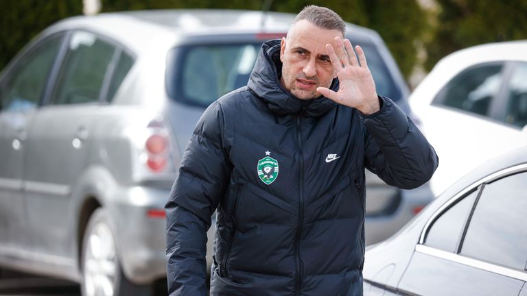 Новият старши треньор на Лудогорец Ивайло Петев привлича двама босненски