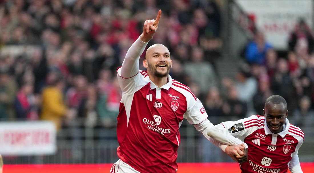 Брест увеличи напрежението в Льо Авър