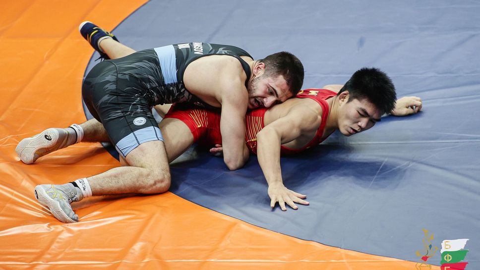 Четирима българи в първия ден на Европейското по борба до 23 г.