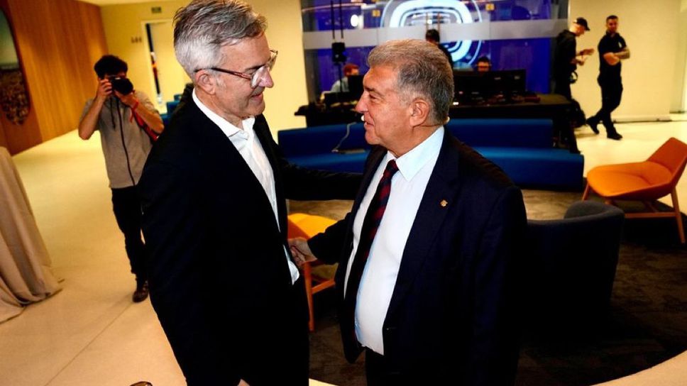 Лапорта и Фонт си размениха остри реплики в разгорещен предизборен дебат, изказването на Чави и Меси бяха основни теми