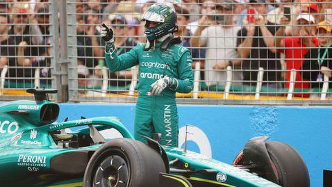 Наказаха Строл за удара с Латифи