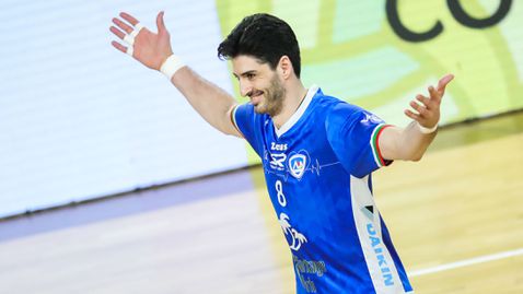  Левски се оправи с Берое и е на победа от финала 