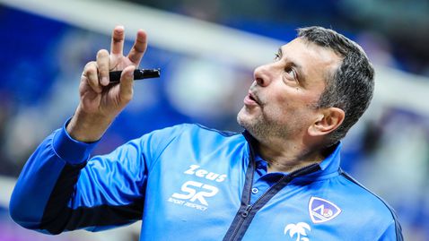 Николай Желязков: Развитието на младите ми носи повече радост от купите