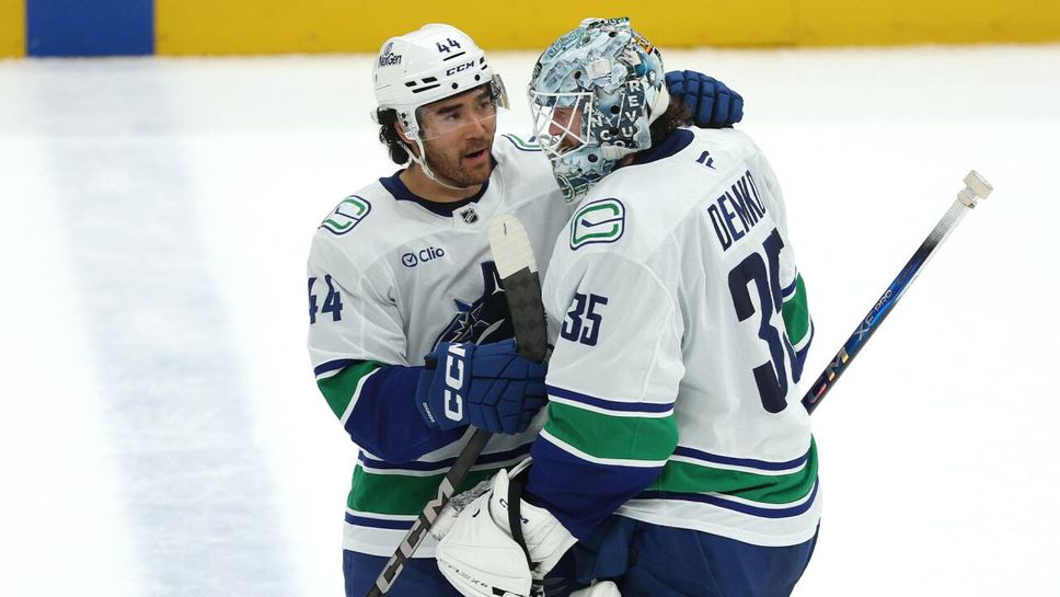 Ванкувър стана първият отбор в историята на Националната хокейна лига