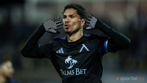 Левски се възползва от грешката на Лудогорец! "Сините" отново с преднина от 9 точки