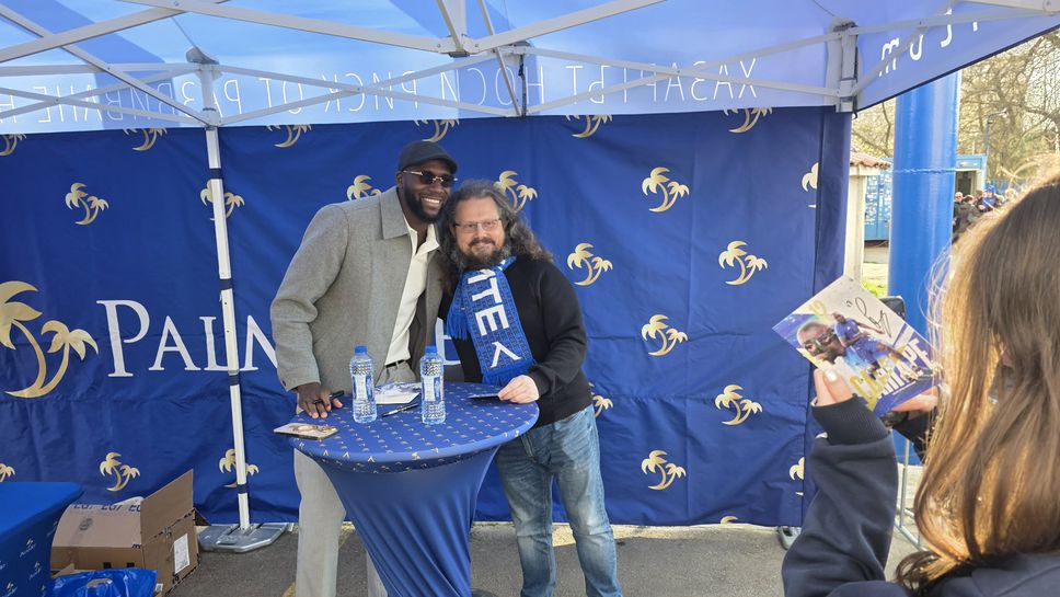 Сангаре зарадва феновете на Левски