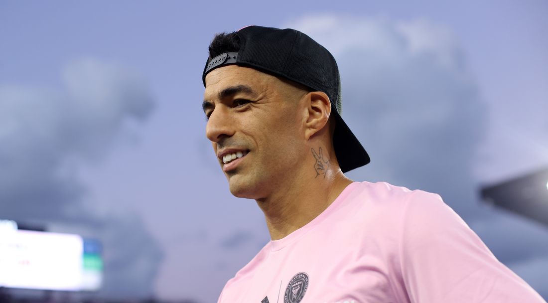 Луис Суарес иска да се завърне в националния отбор за Мондиала