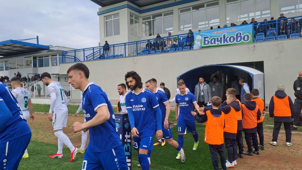 Черноморец (Бургас) мина без проблем през Пирин