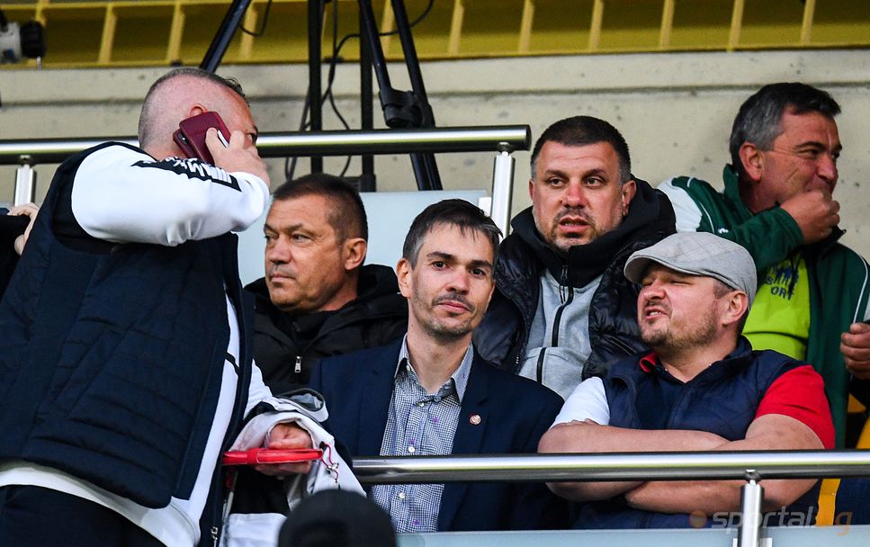  Даниел Сереидо 