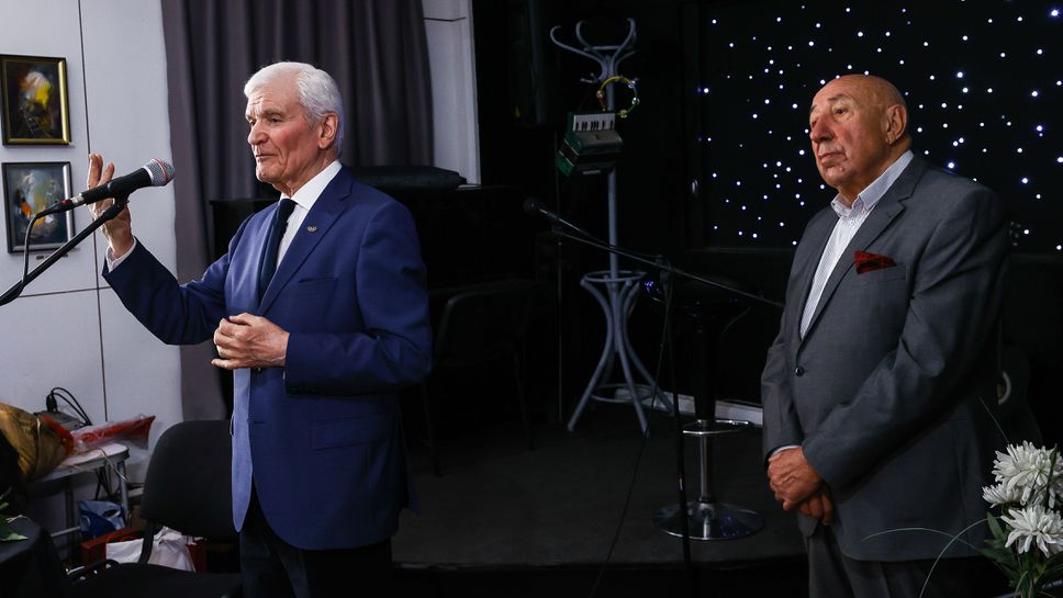 Михаил Делев представи новата си спортна книга