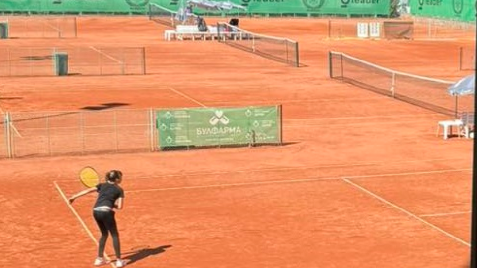 15 българчета продължават без загуба на турнир до 12 г. от Тенис Европа в Пловдив