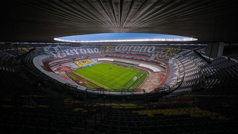 Скандал с ложи на стадион "Aцтека"