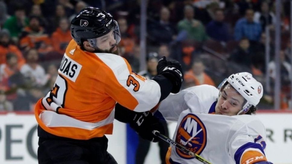 Айлендърс пречупи Филаделфия след здрава битка