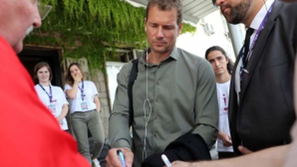 Йенс Леман и Яри Литманен пристигнаха в София