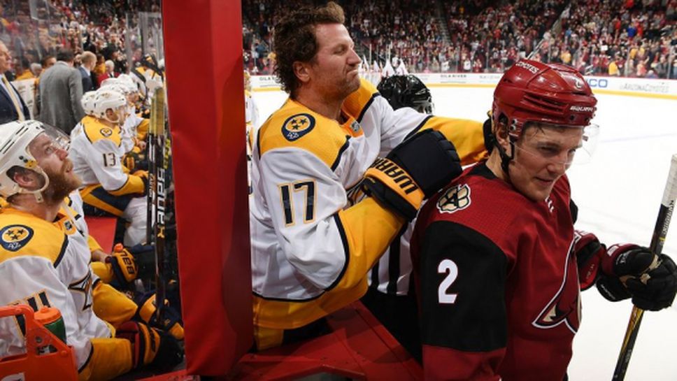 Нешвил надви Аризона