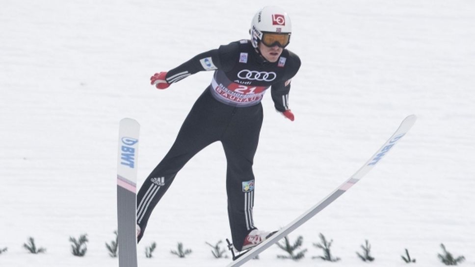 Даниел Андре Танде води след първия ден на СП по ски полети