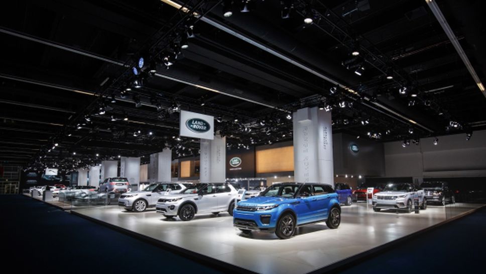 Land Rover подготвят лимитирана версия Range Rover SV Coupe