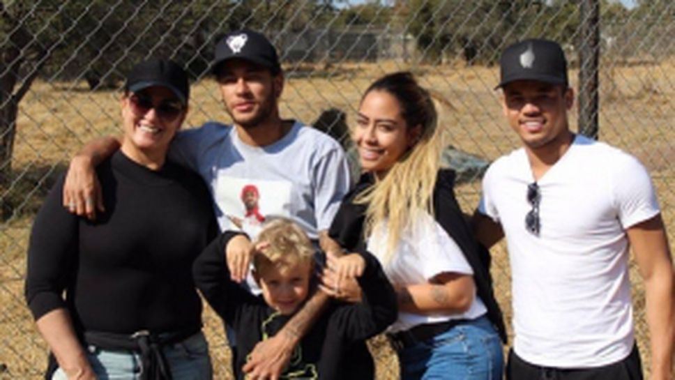 Неймар сред африканската джунгла