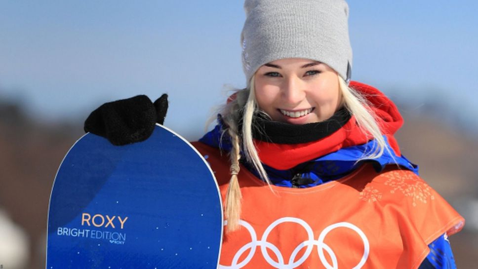 Сноубордистка получи фрактура на ръката, но ще участва на Олимпиадата
