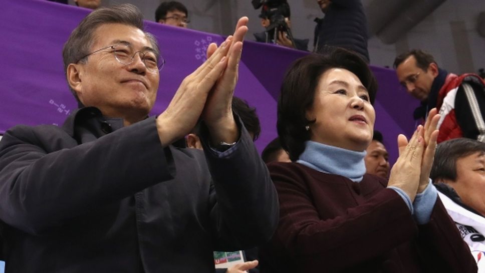 Президентът на Република Корея посети олимпийските състезания по шорттрек днес