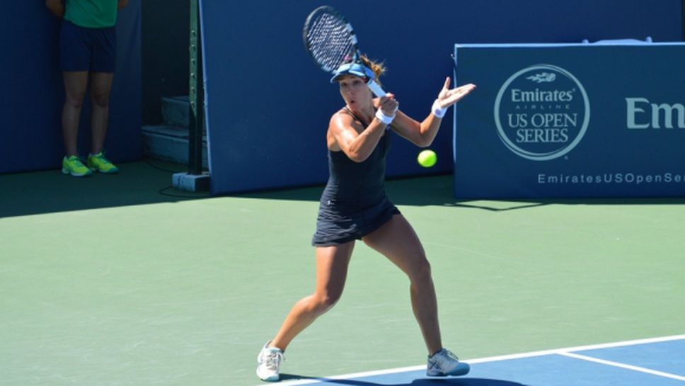 Елица Костова се класира за четвъртфиналите в САЩ