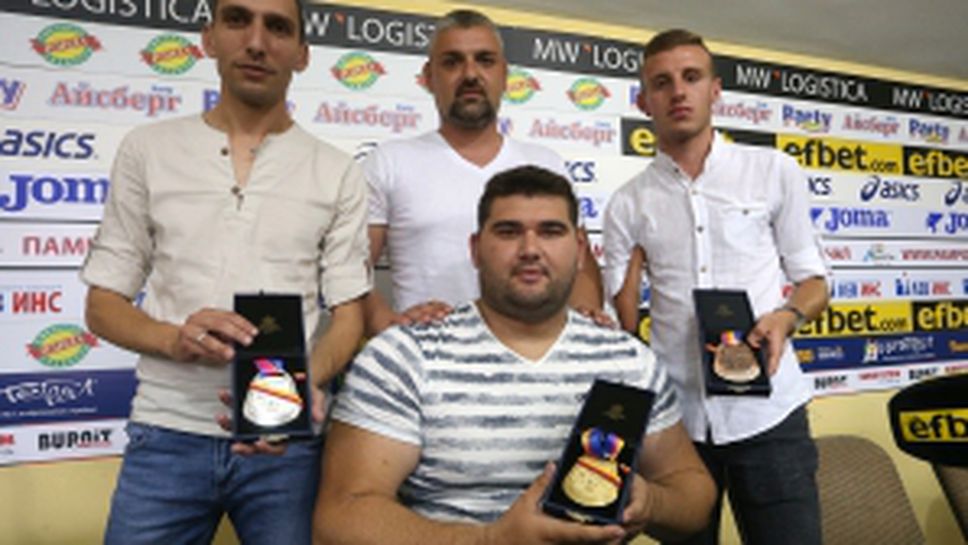 Пресконференция на параолимпийците след световното първенство в Лондон