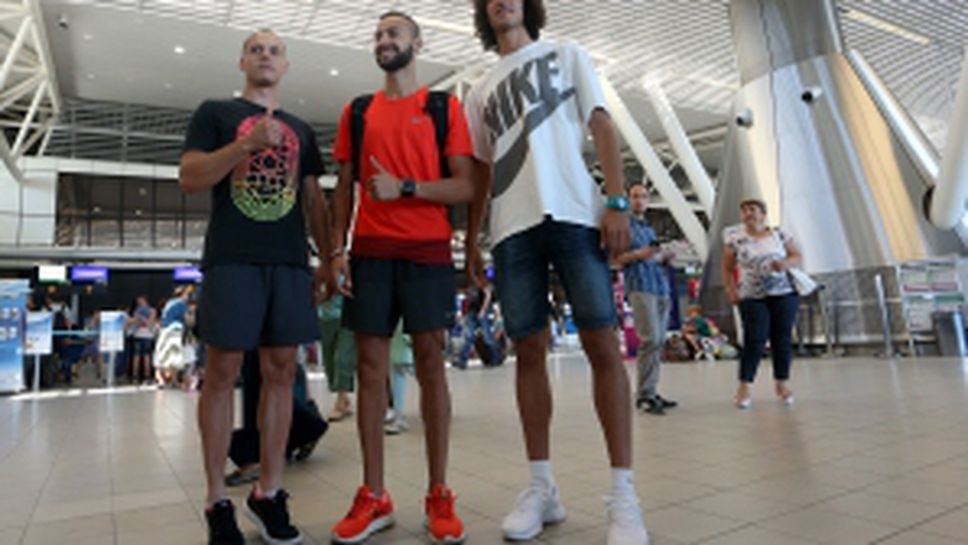 Първите български атлети заминаха за Световното в Лондон