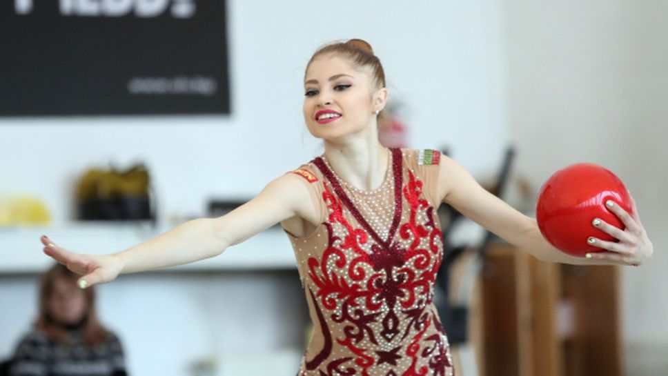 Злато и бронз за българските гимнастички в Киев